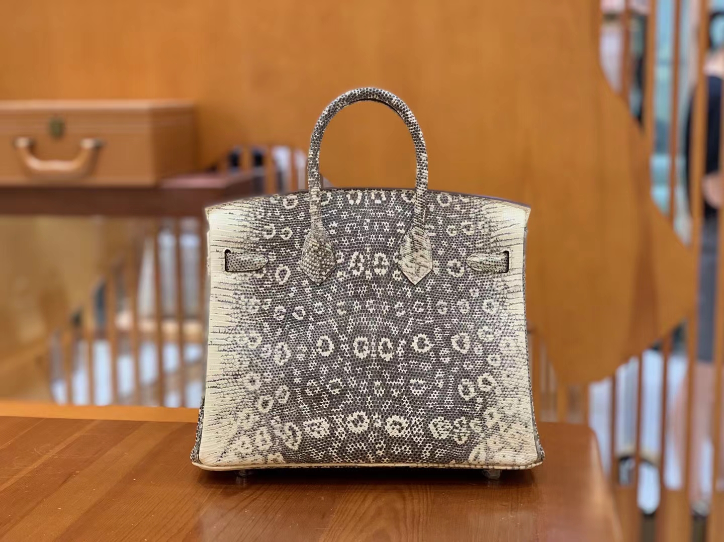 Hermès（爱马仕）Birkin 铂金包 原色 南非野生蜥蜴皮 银扣 25cm 原版蜜蜡线 顶级手缝