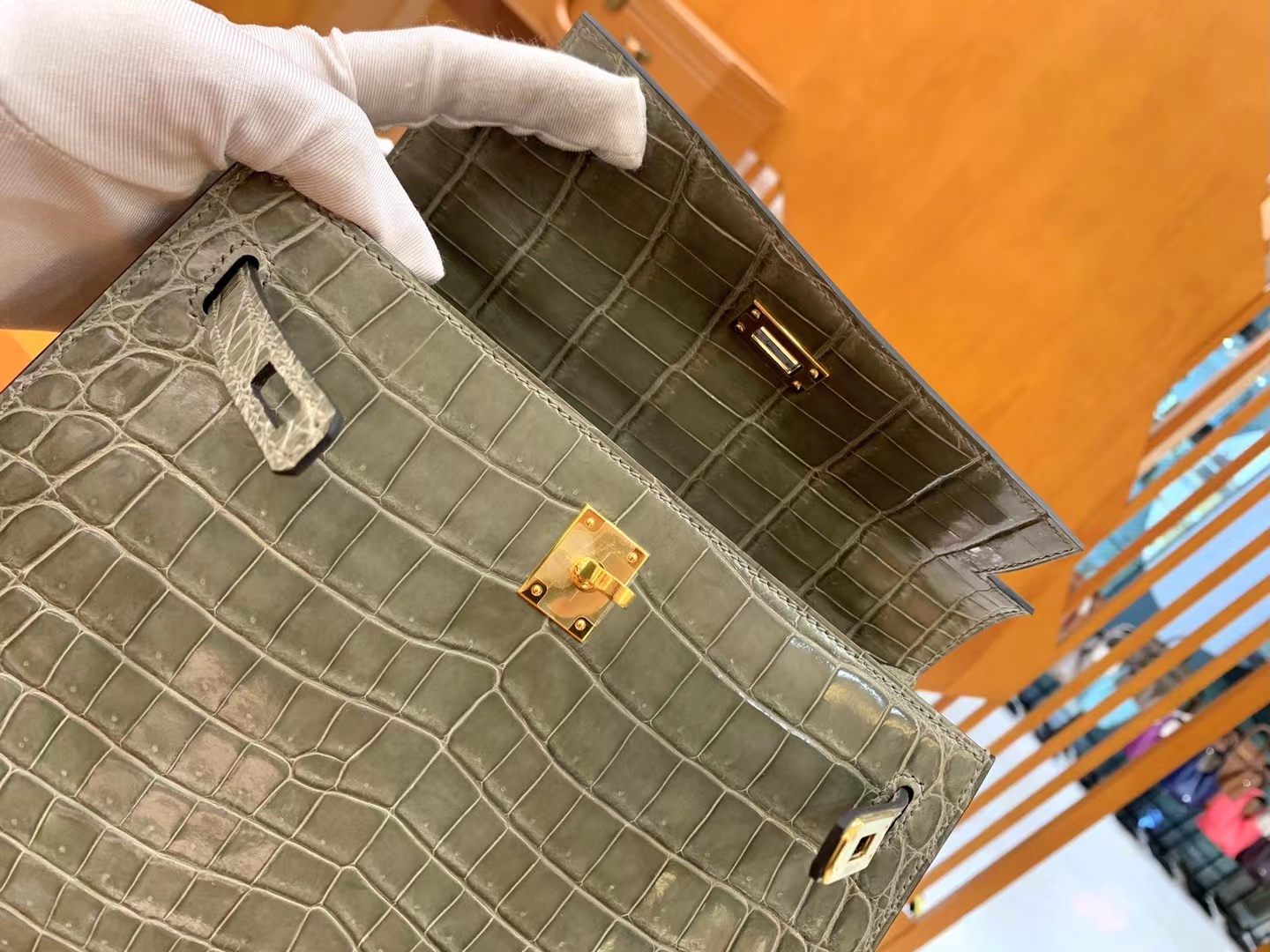 Hermès（爱马仕）Kelly 凯莉包 斑鸠灰 进口尼罗鳄鱼皮 金扣 25cm 原版蜜蜡线 顶级手缝