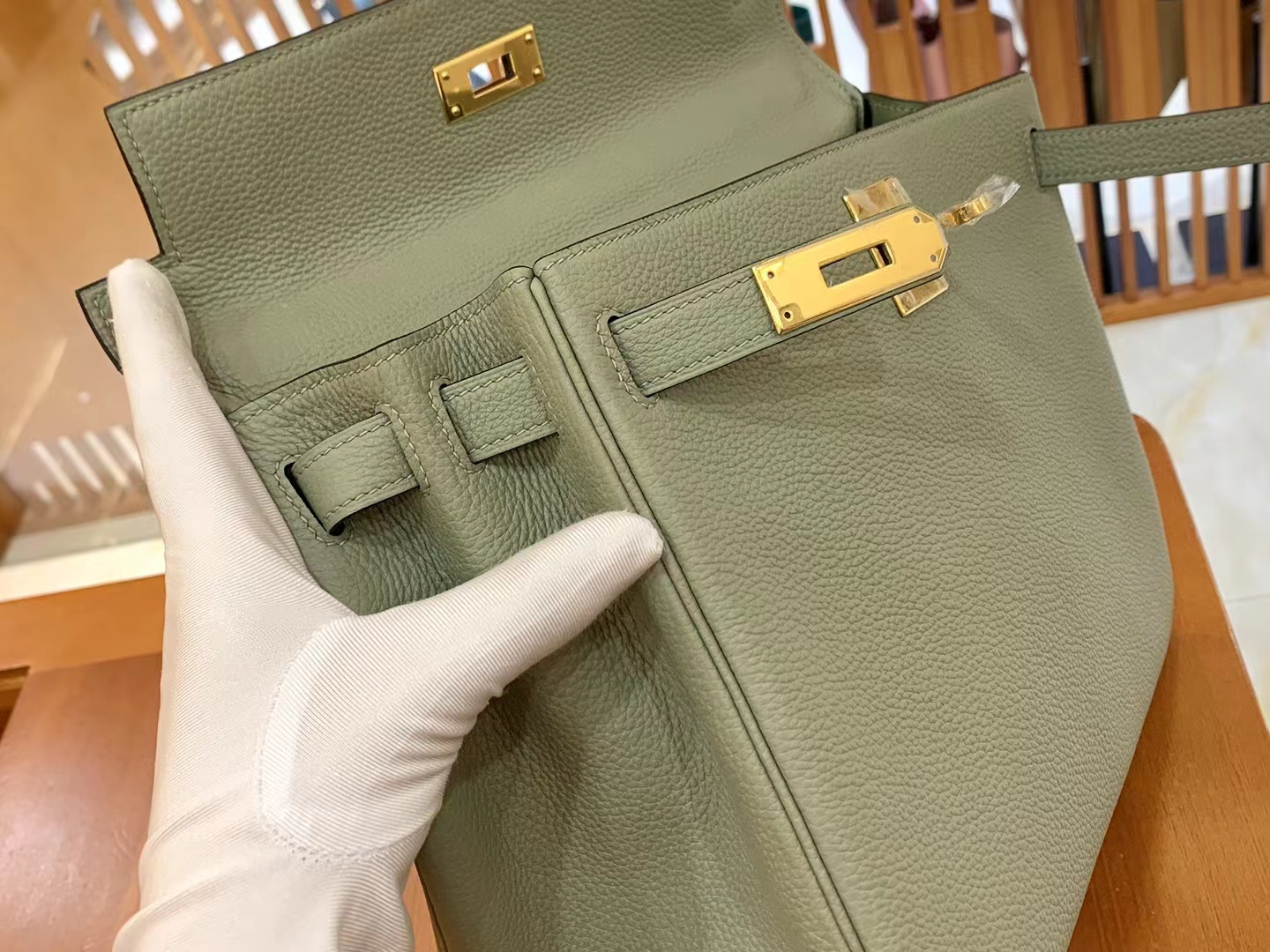 Hermès（爱马仕）Kelly 凯莉包 鼠草绿 Togo小牛皮 金扣 28cm 原版蜜蜡线 顶级手缝
