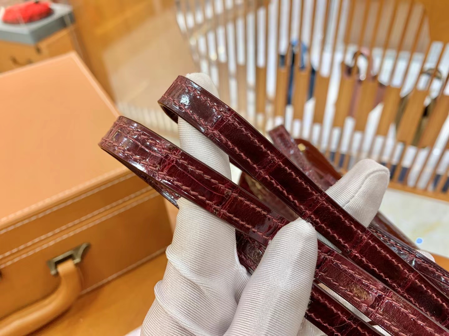 Hermès（爱马仕）Constance 康斯坦斯 酒红 进口尼罗鳄鱼皮 金扣 19cm 原版蜜蜡线 顶级手缝