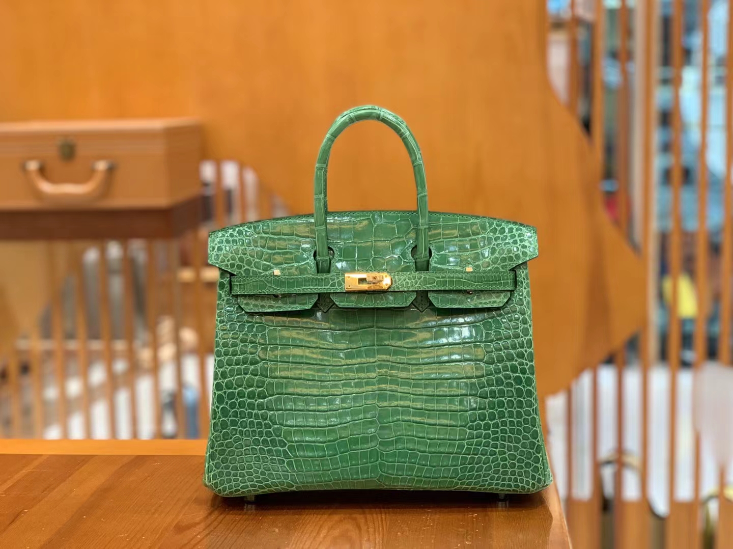 Hermès（爱马仕）Birkin 铂金包 仙人掌绿 进口一级皮 倒V级别 金扣 25cm 原版蜜蜡线 顶级手缝