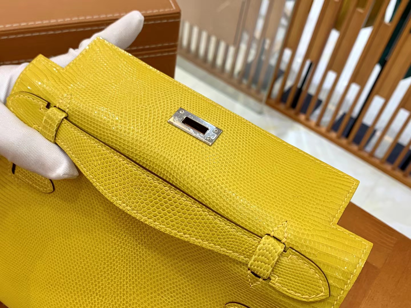 Hermès（爱马仕）Mini Kelly 迷你凯莉 那不勒斯黄 野生蜥蜴皮 银扣 一代 原版蜜蜡线 顶级手缝