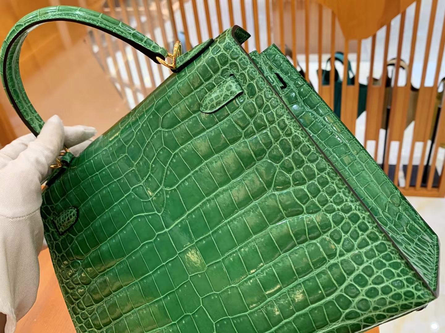 Hermès（爱马仕）Kelly 凯莉包 仙人掌绿 进口一级皮 倒V级别 金扣 25cm 原版蜜蜡线 顶级手缝