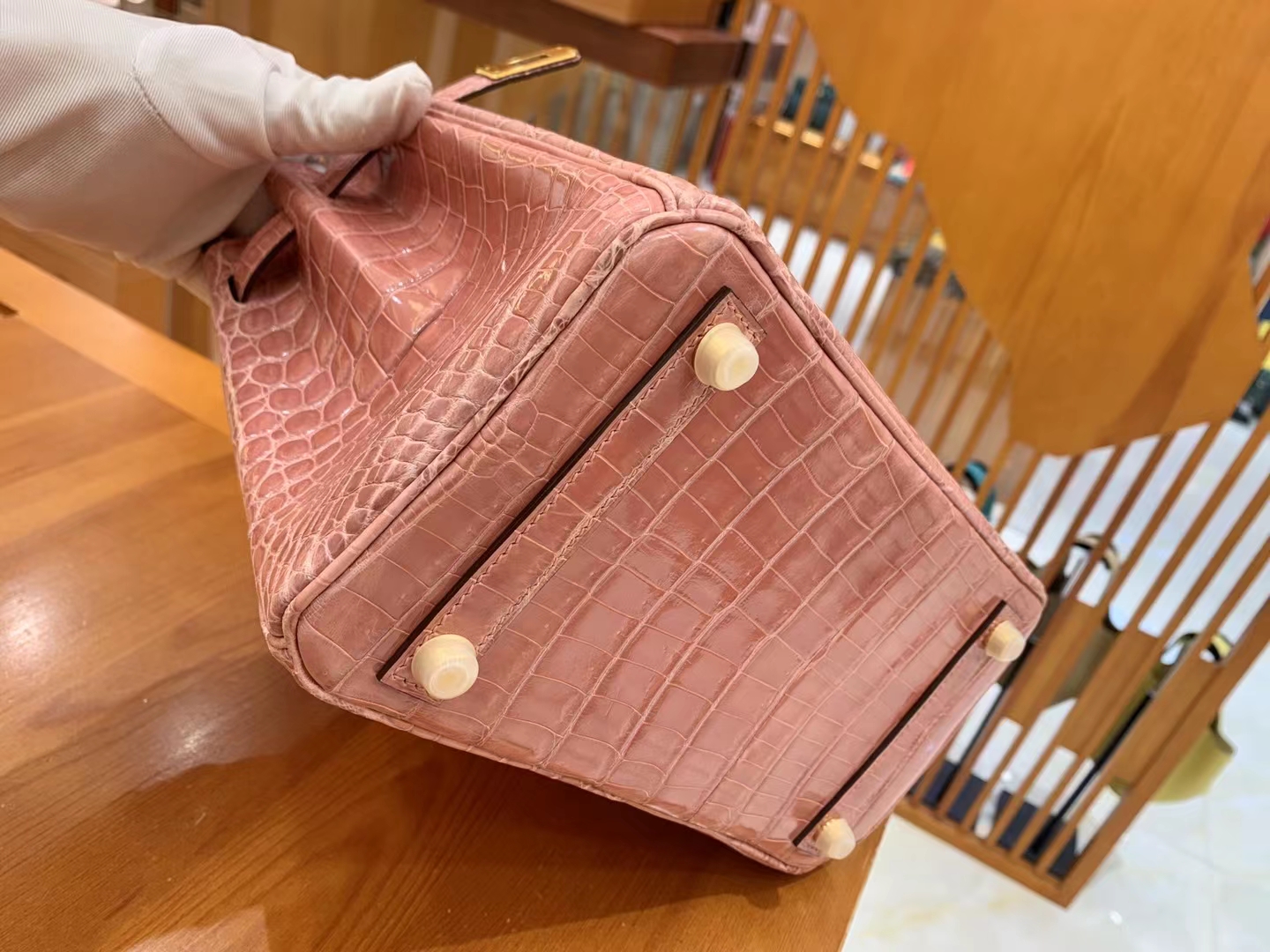 Hermès（爱马仕）Birkin 铂金包 陶瓷粉 进口尼罗鳄鱼皮 金扣 25cm 原版蜜蜡线 顶级手缝