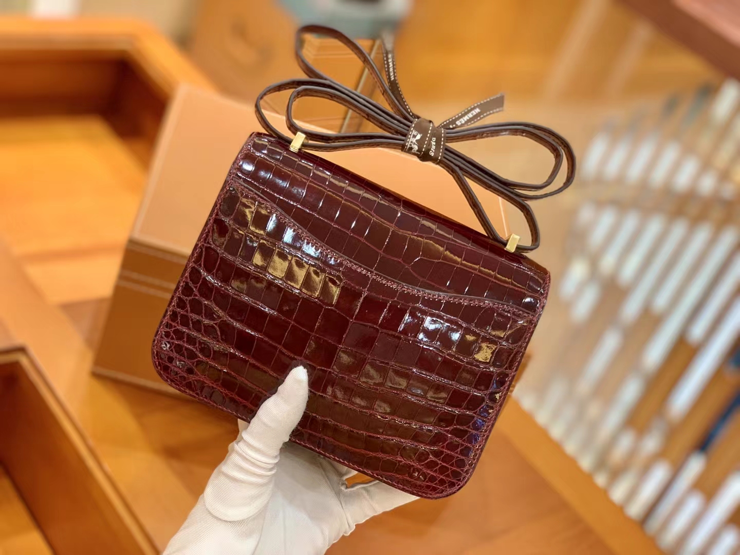 Hermès（爱马仕）Constance 康斯坦斯 酒红 进口尼罗鳄鱼皮 金扣 19cm 原版蜜蜡线 顶级手缝
