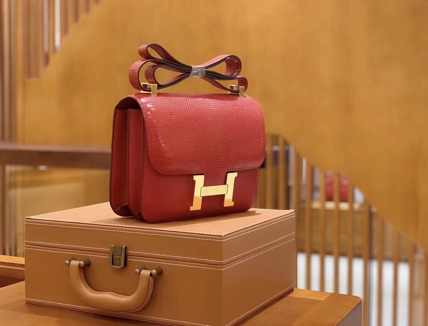 Hermès（爱马仕）Constance 康康 南非野生蜥蜴皮 大红色 金扣 24cm 原版蜜蜡线 顶级手缝