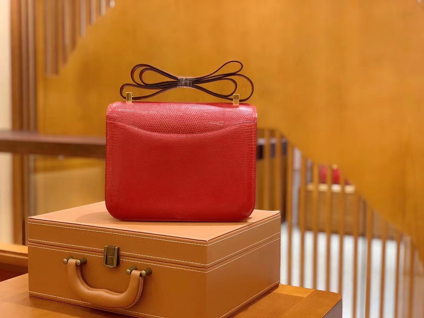 Hermès（爱马仕）Constance 康康 南非野生蜥蜴皮 大红色 金扣 24cm 原版蜜蜡线 顶级手缝
