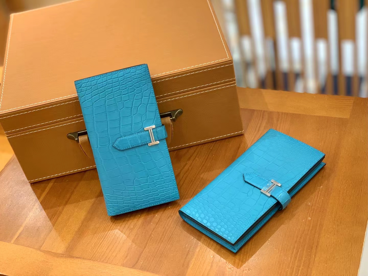 Hermès（爱马仕）Bearn 长夹 孔雀蓝 一级雾面美洲鳄鱼皮 金扣 原版蜜蜡线 顶级手缝