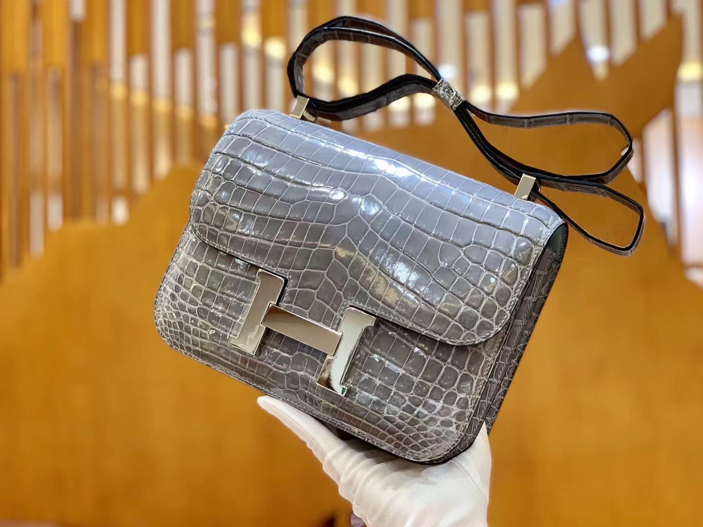 Hermès（爱马仕）Constance 康斯坦斯 进口尼罗鳄鱼皮 巴黎灰 银扣 24cm 原版蜜蜡线 顶级手缝