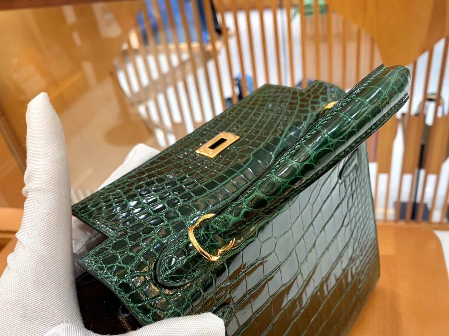 Hermès（爱马仕）Kelly 凯莉包 祖母绿 进口美洲鳄鱼皮 金扣 25cm 原版蜜蜡线 顶级手缝
