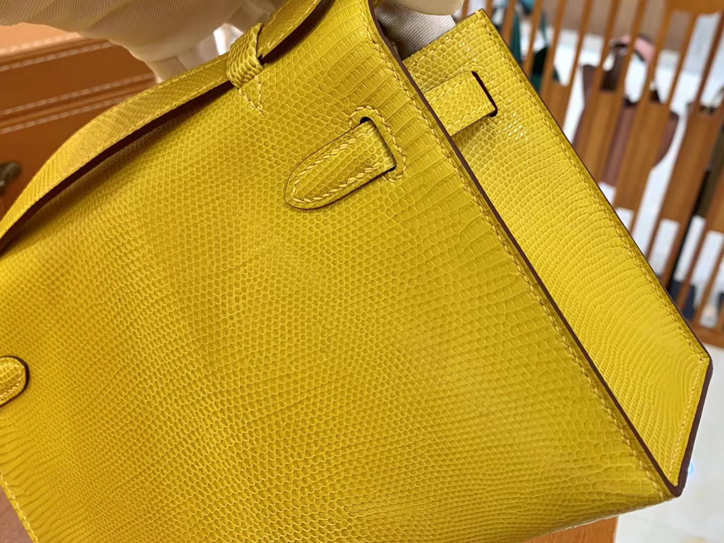 Hermès（爱马仕）Mini Kelly 迷你凯莉 那不勒斯黄 野生蜥蜴皮 银扣 一代 原版蜜蜡线 顶级手缝