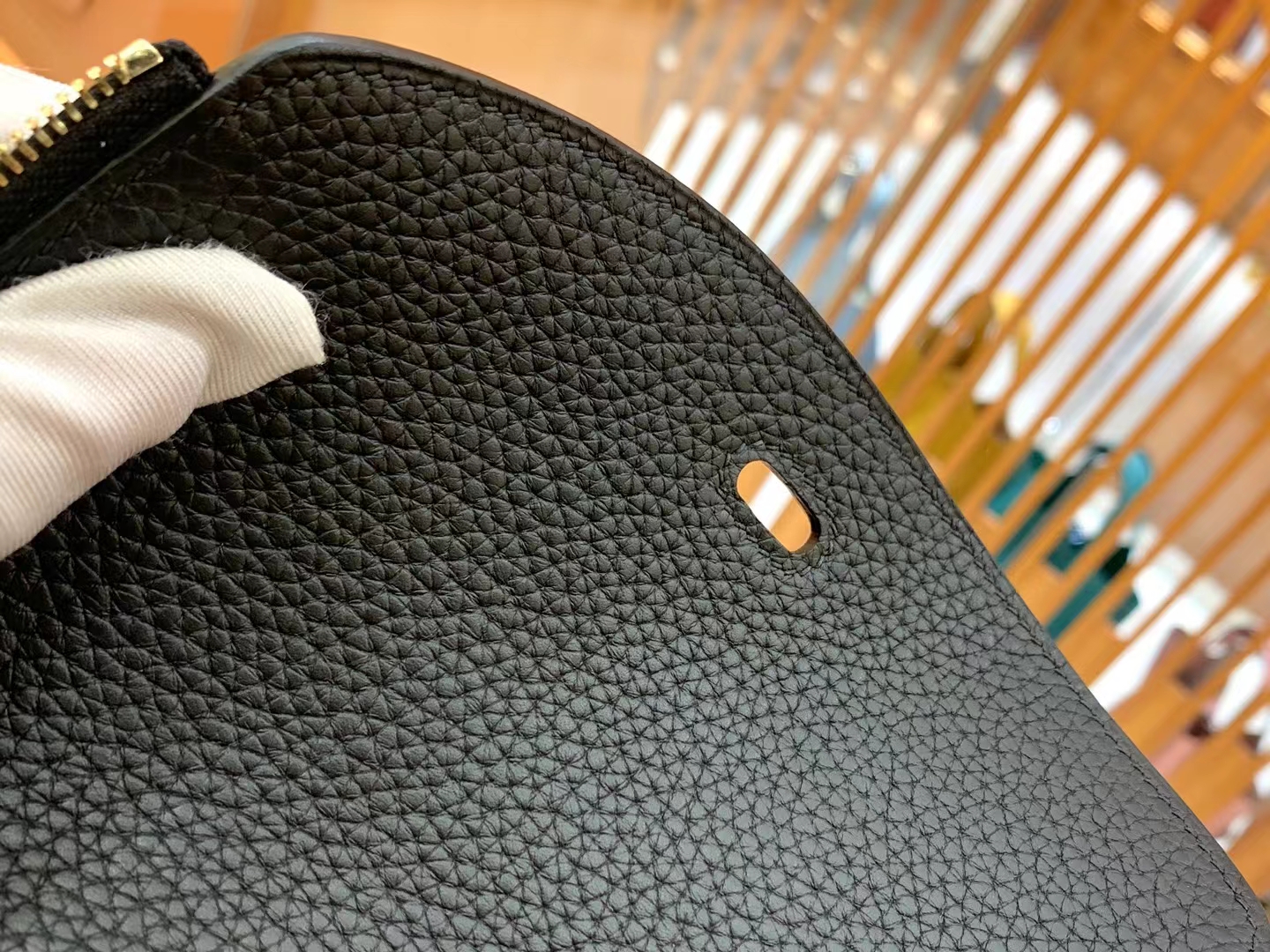 Hermès（爱马仕）Lindy 琳迪包 经典黑 进口TC大牛皮 金扣 26cm 原版蜜蜡线 顶级手缝