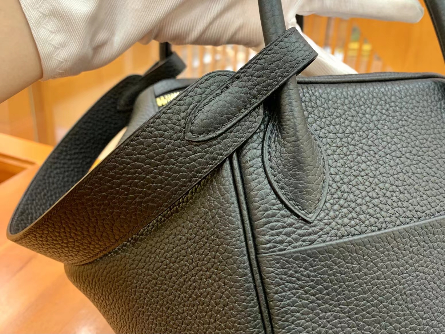 Hermès（爱马仕）Lindy 琳迪包 经典黑 进口TC大牛皮 金扣 30cm 原版蜜蜡线 顶级手缝