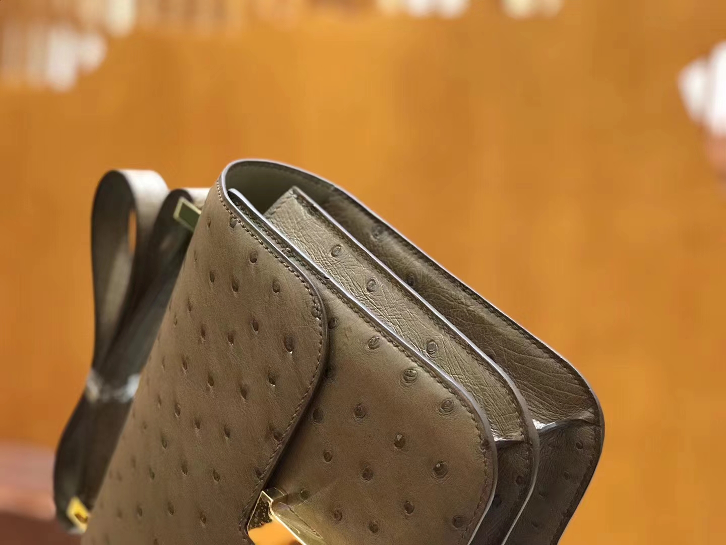 Hermès（爱马仕）Constance 康康 鼹鼠灰 南非KK鸵鸟皮 金扣 24cm 原版蜜蜡线 顶级手缝