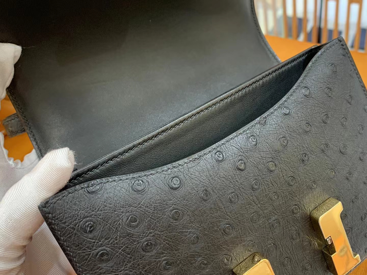 Hermès（爱马仕）Constance 康康 经典黑 南非KK鸵鸟皮 金扣 19cm 原版蜜蜡线 顶级手缝