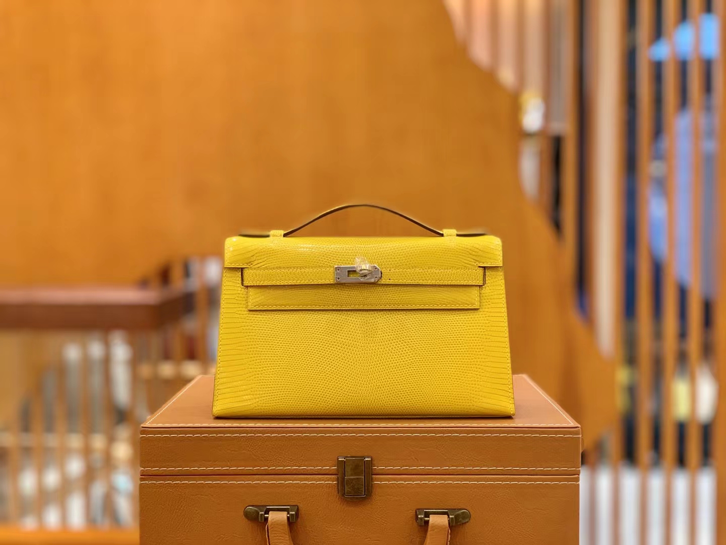 Hermès（爱马仕）Mini Kelly 迷你凯莉 那不勒斯黄 野生蜥蜴皮 银扣 一代 原版蜜蜡线 顶级手缝