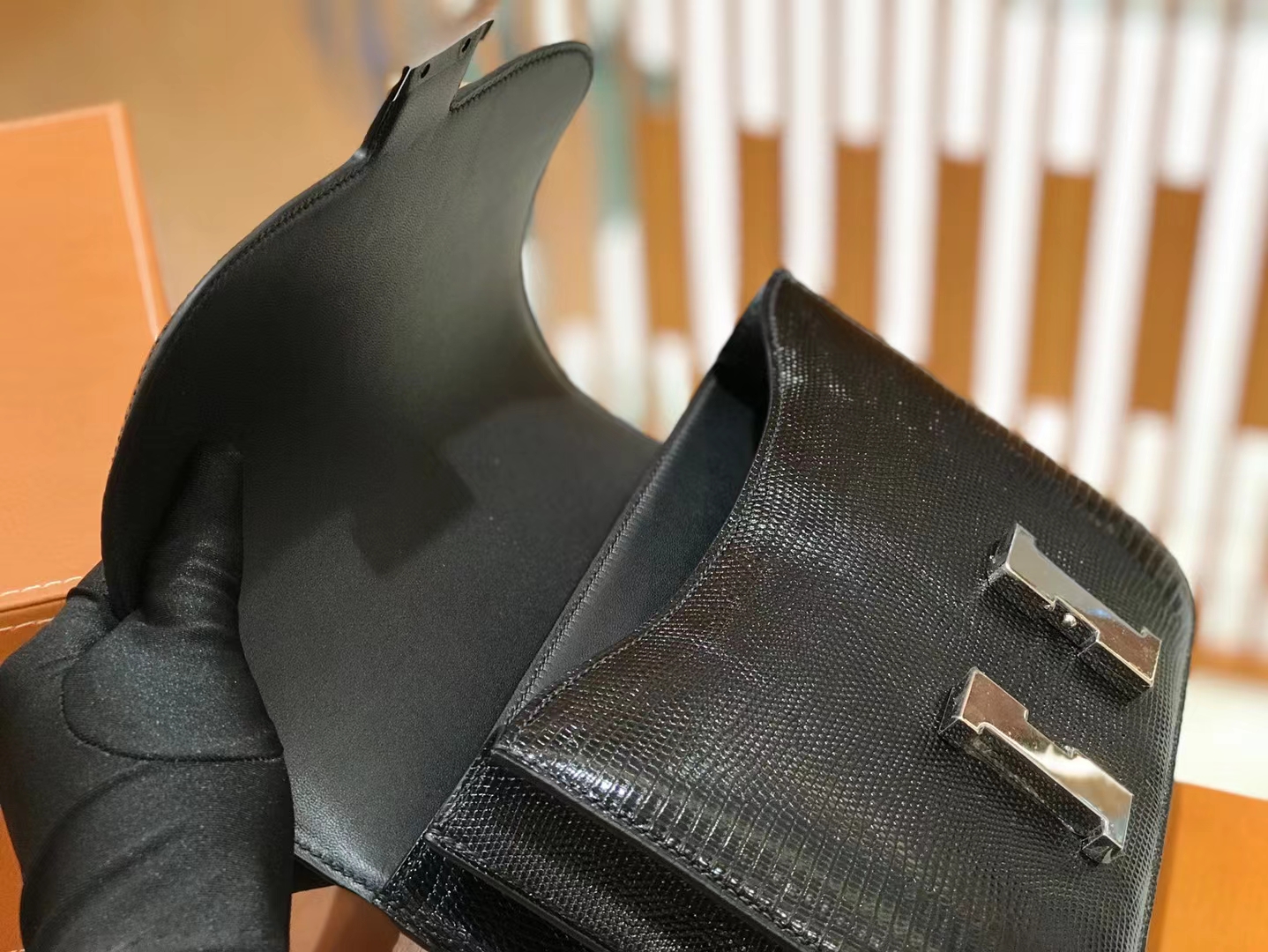 Hermès（爱马仕）Constance 康康 南非野生蜥蜴皮 经典黑 银扣 24cm 原版蜜蜡线 顶级手缝