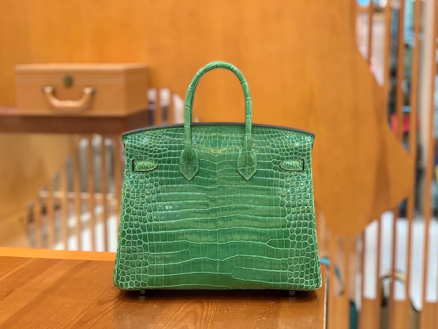 Hermès（爱马仕）Birkin 铂金包 仙人掌绿 进口一级皮 倒V级别 金扣 25cm 原版蜜蜡线 顶级手缝