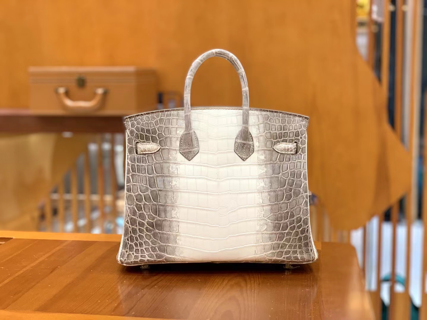 Hermès（爱马仕）Birkin 铂金包 喜马拉雅 进口尼罗鳄鱼皮 包中皇后 银扣 25cm 原版蜜蜡线 顶级手缝