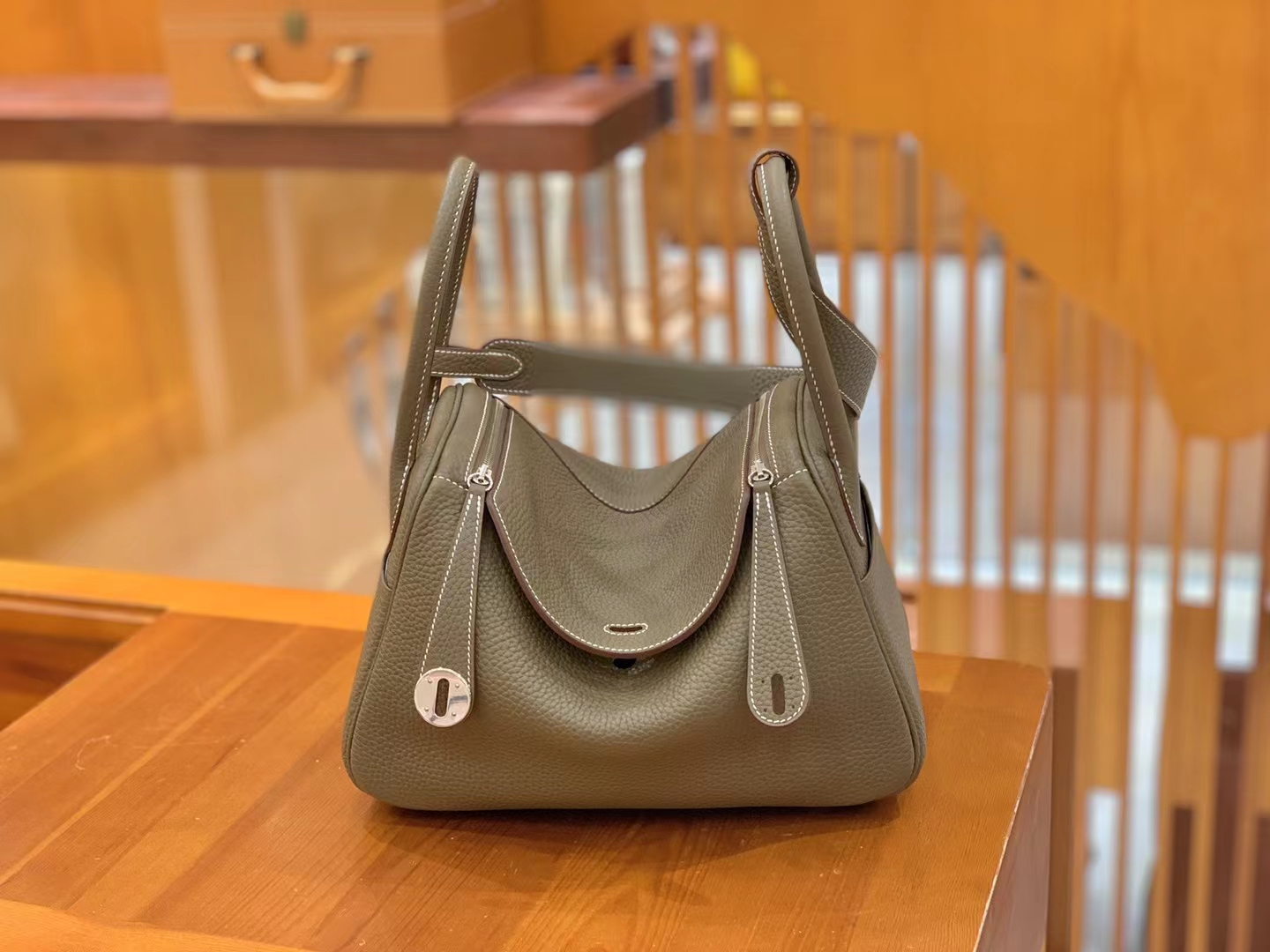 Hermès（爱马仕）Lindy 琳迪包 大象灰 进口TC大牛皮 银扣 26cm 原版蜜蜡线 顶级手缝