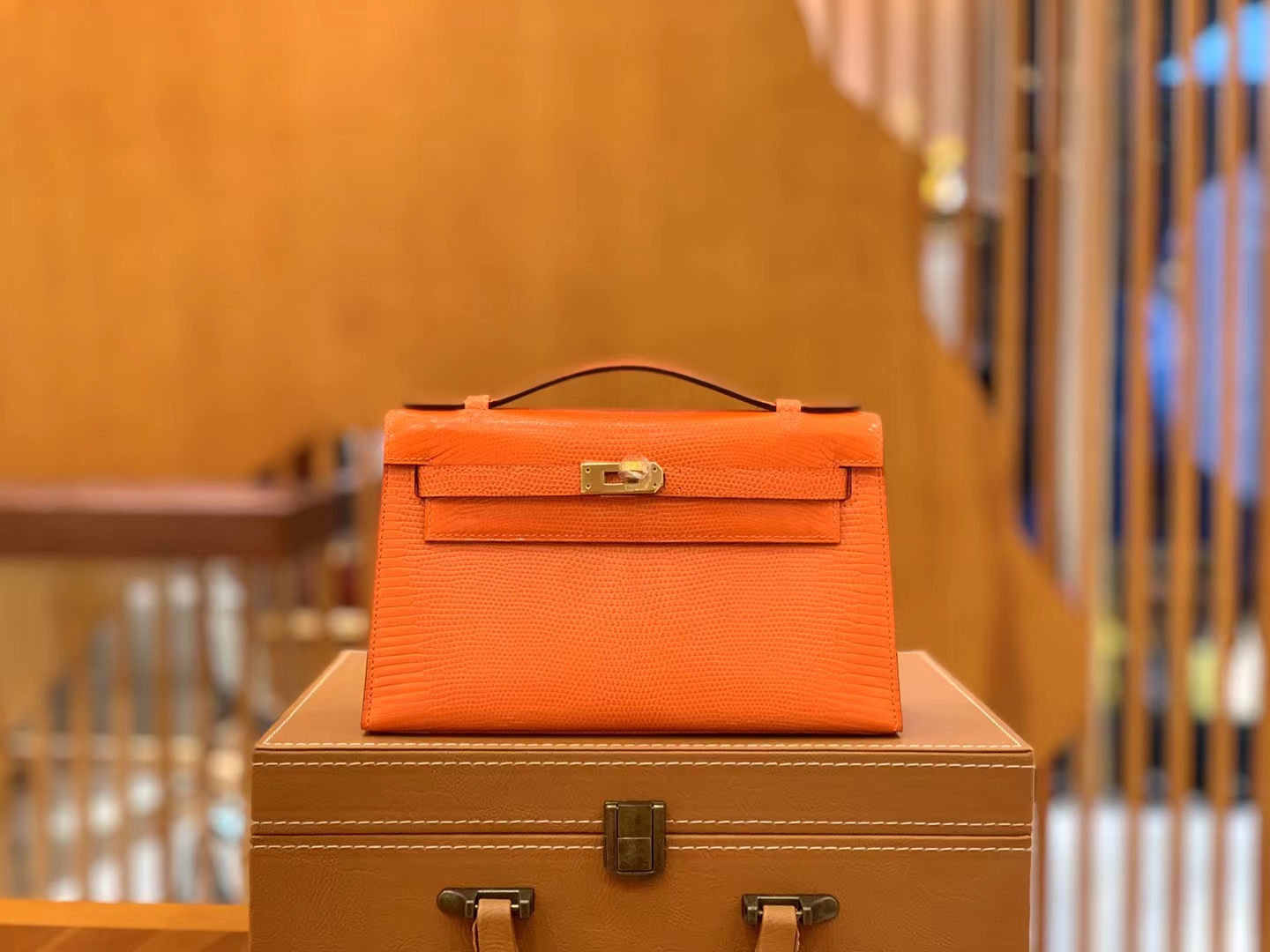 Hermès（爱马仕）Mini Kelly 迷你凯莉 经典橙 野生蜥蜴皮 金扣 一代 原版蜜蜡线 顶级手缝