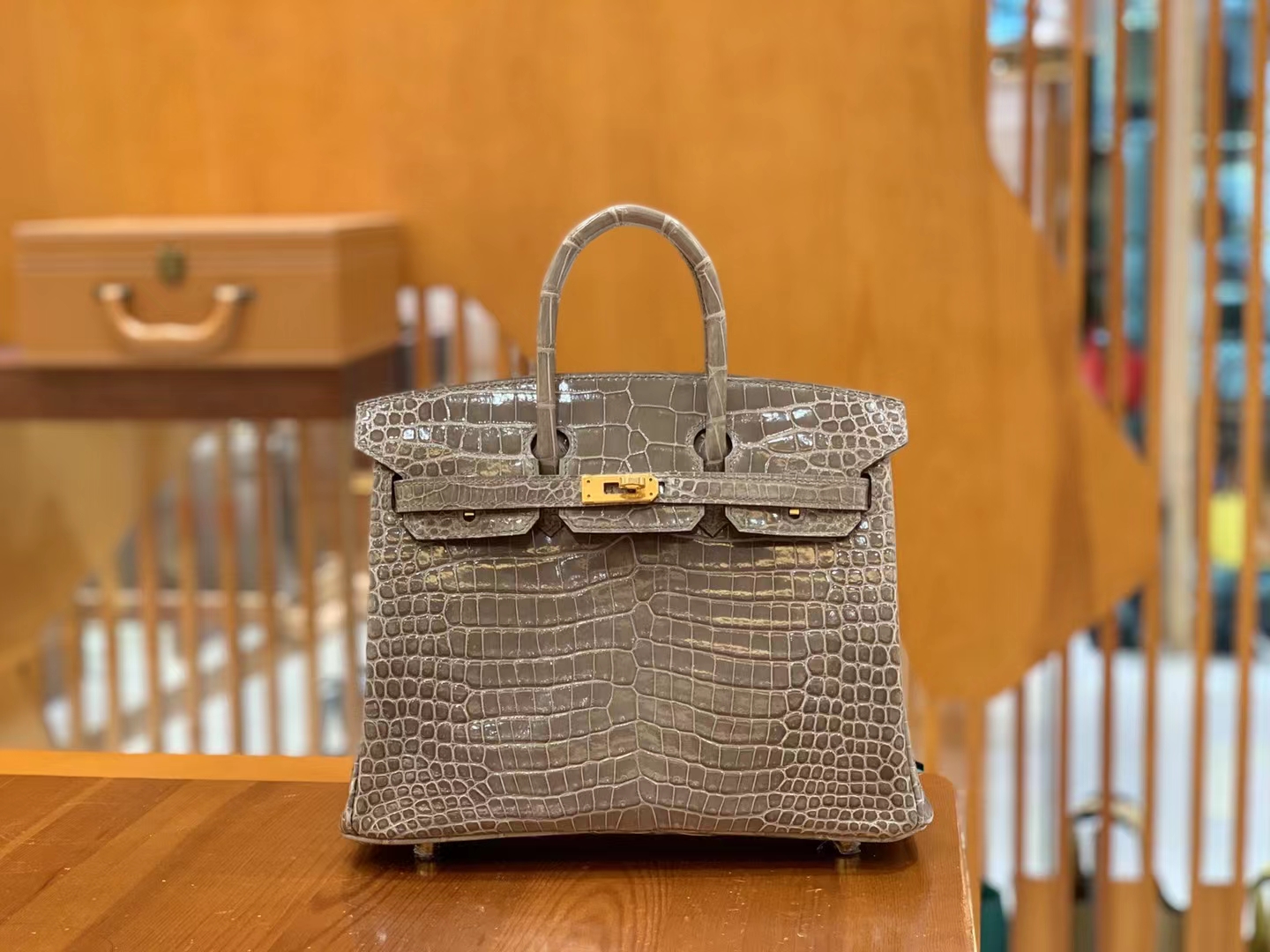 Hermès（爱马仕）Birkin 铂金包 大象灰 进口一级皮 倒V级别 金扣 25cm 原版蜜蜡线 顶级手缝