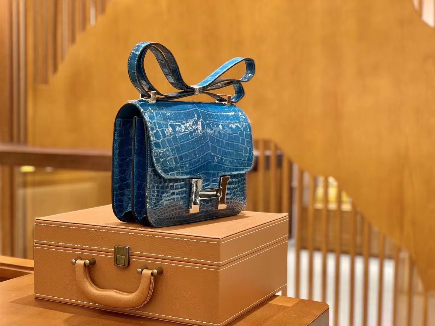 Hermès（爱马仕）Constance 康斯坦斯 伊兹密尔蓝 进口尼罗鳄鱼皮 银扣 24cm 原版蜜蜡线 顶级手缝