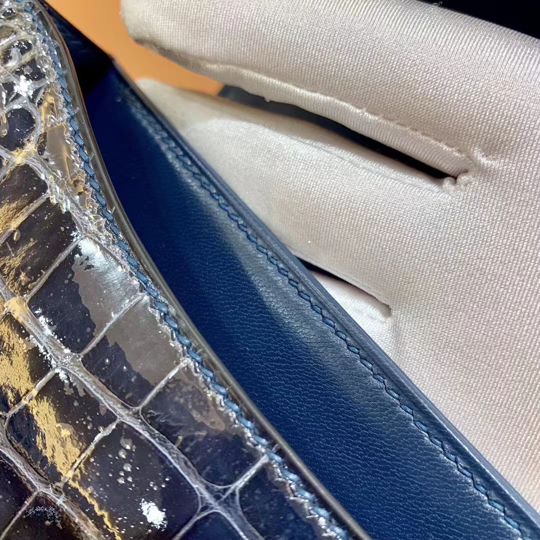 Hermès（爱马仕）Constance 康斯坦斯 深海蓝 进口美洲鳄鱼皮 金扣 19cm 原版蜜蜡线 顶级手缝