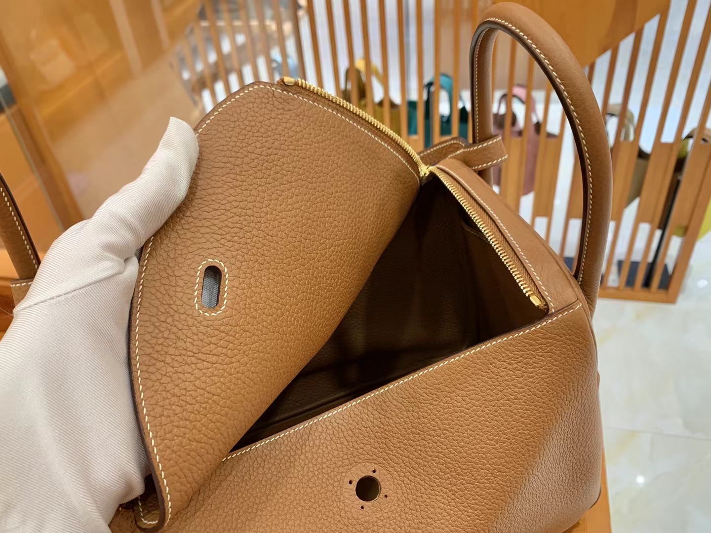 Hermès（爱马仕）Lindy 琳迪包 金棕 进口TC大牛皮 金扣 30cm 原版蜜蜡线 顶级手缝