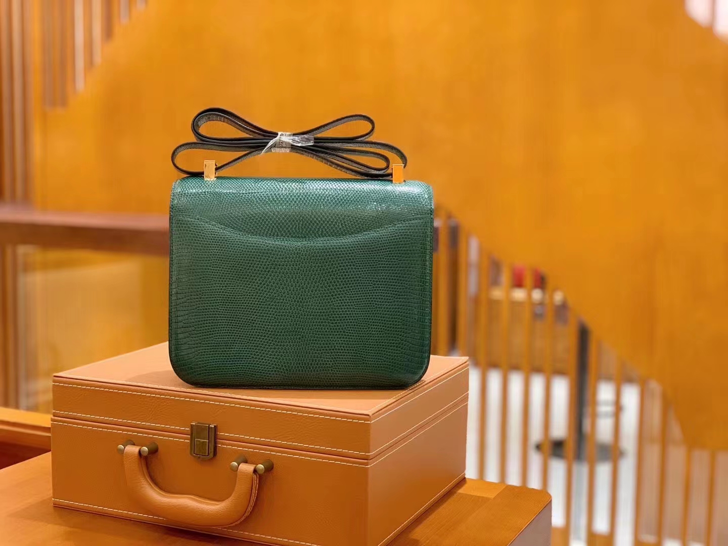 Hermès（爱马仕）Constance 康康 南非野生蜥蜴皮 孔雀绿 金扣 24cm 原版蜜蜡线 顶级手缝