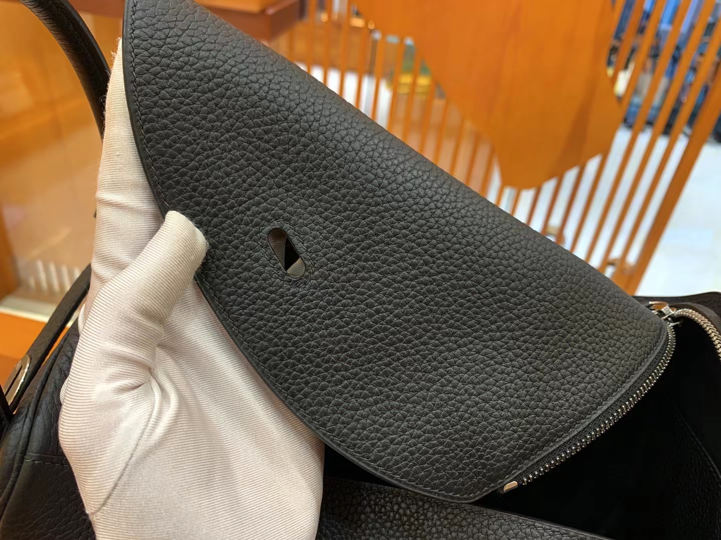 Hermès（爱马仕）Lindy 琳迪包 经典黑 进口TC大牛皮 银扣 30cm 原版蜜蜡线 顶级手缝