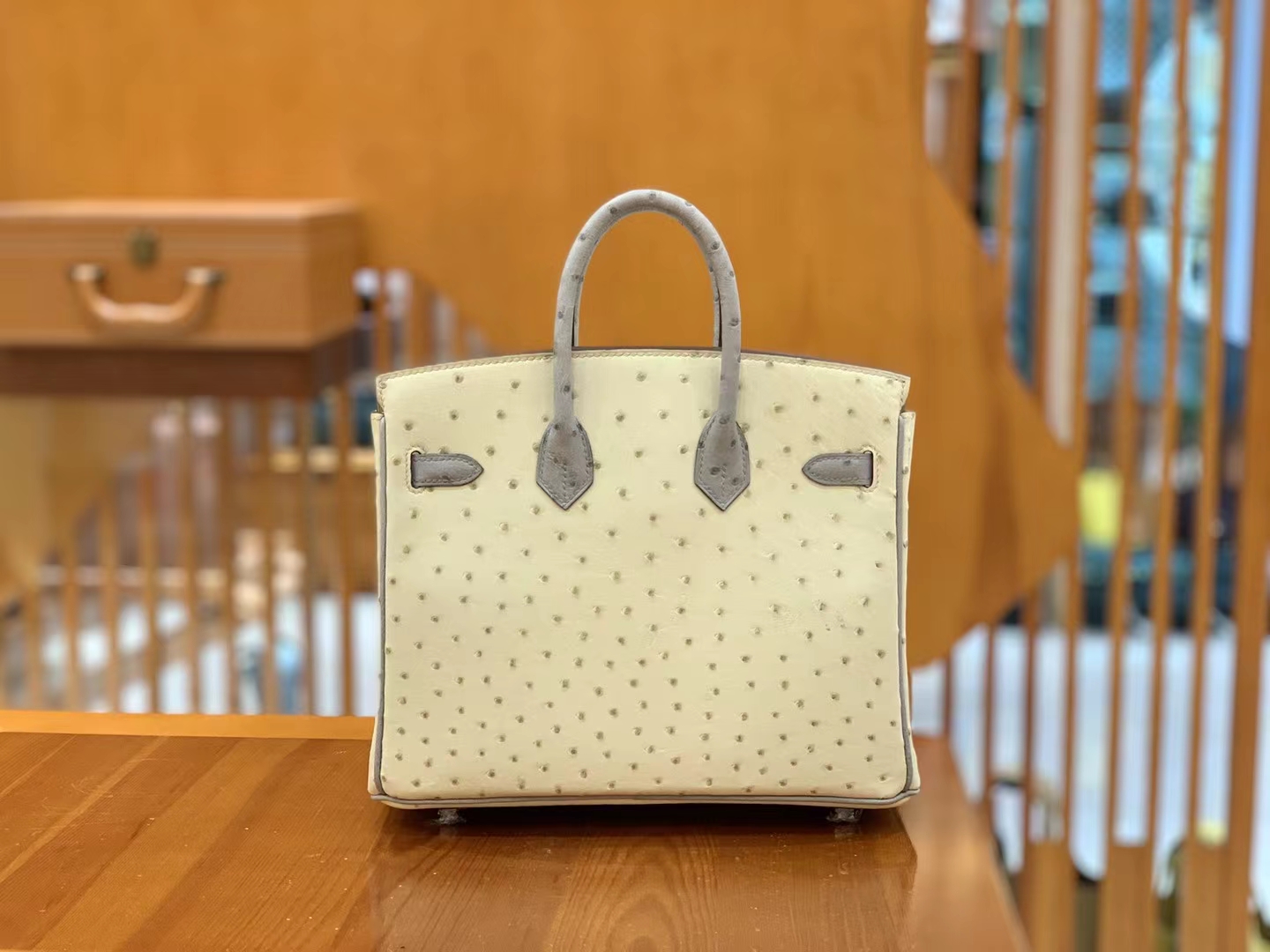 Hermès（爱马仕）Birkin 铂金包 南非KK鸵鸟皮 奶昔白拼冰川蓝 银扣 25cm 原版蜜蜡线 顶级手缝