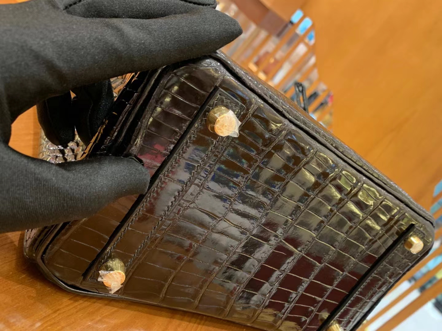 Hermès（爱马仕）Birkin 铂金包 经典黑 进口一级皮 湾鳄 金扣 25cm 原版蜜蜡线 顶级手缝