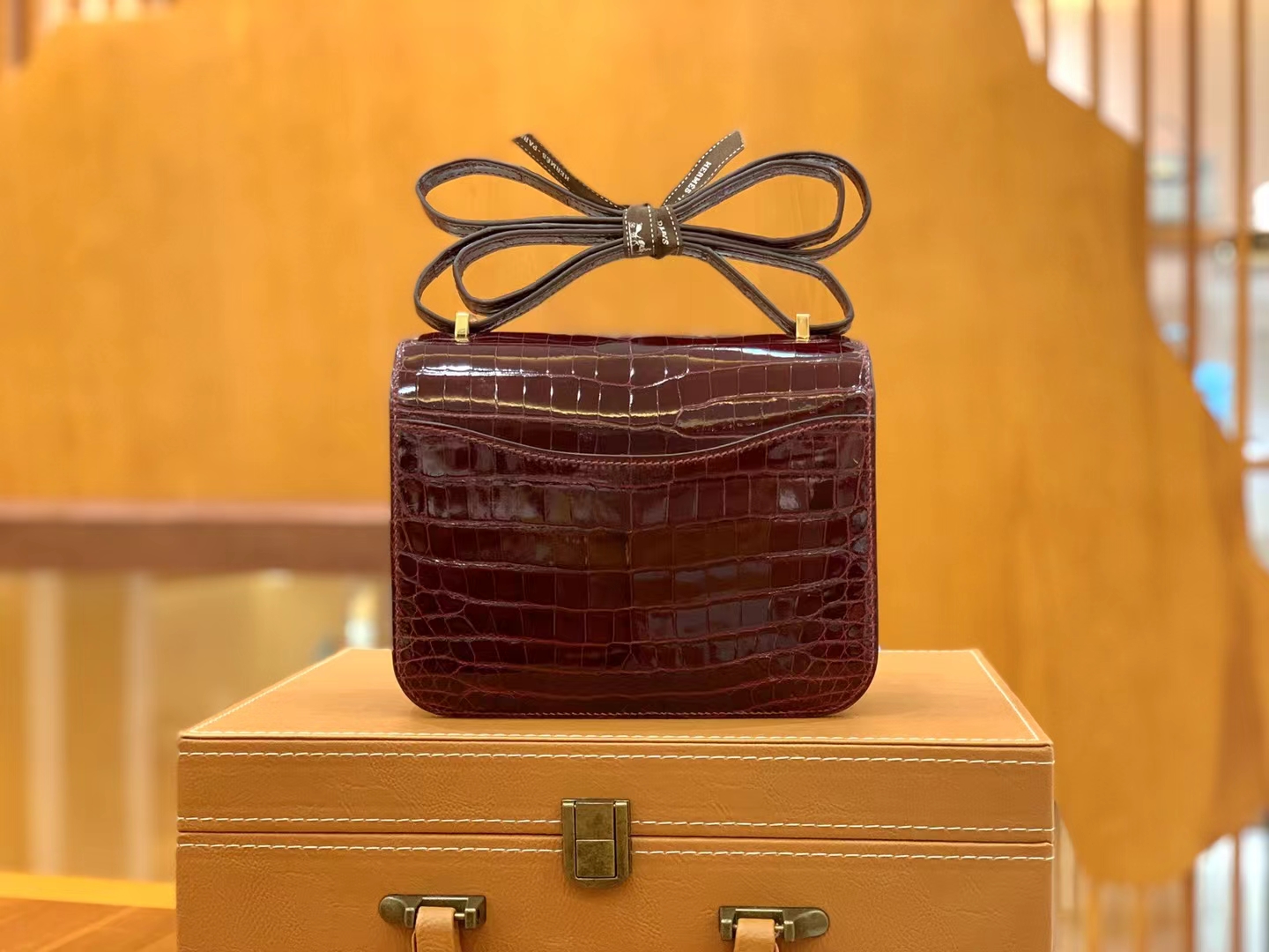 Hermès（爱马仕）Constance 康斯坦斯 酒红 进口尼罗鳄鱼皮 金扣 19cm 原版蜜蜡线 顶级手缝