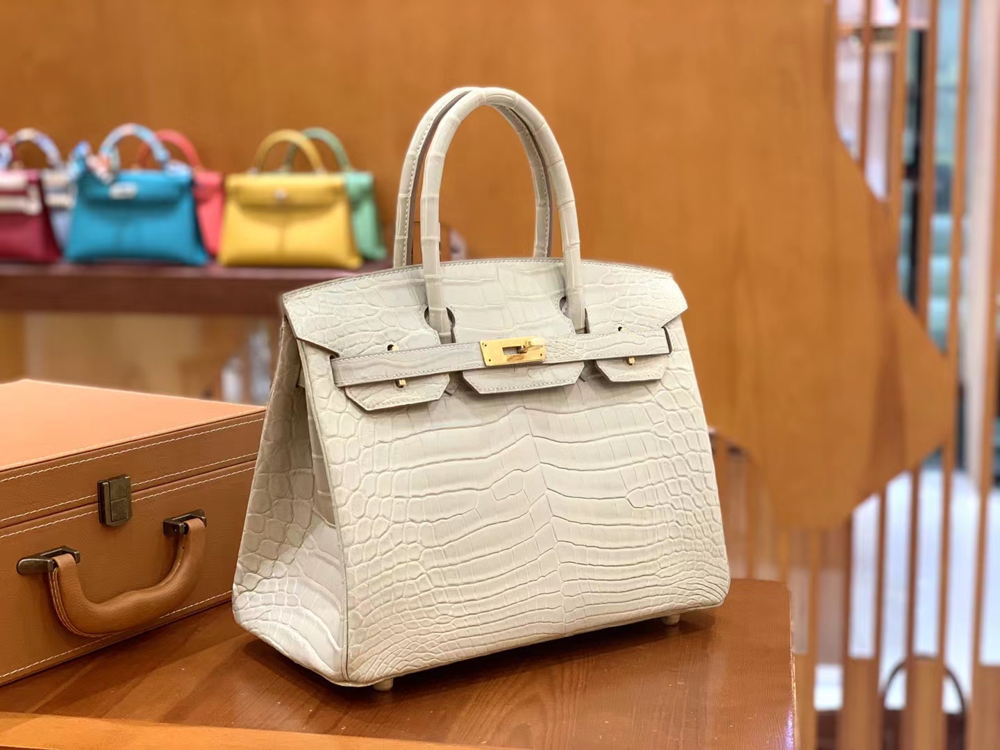 Hermès（爱马仕）Birkin 铂金包 冰川白 进口一级皮 尼罗鳄 金扣 30cm 原版蜜蜡线 顶级手缝