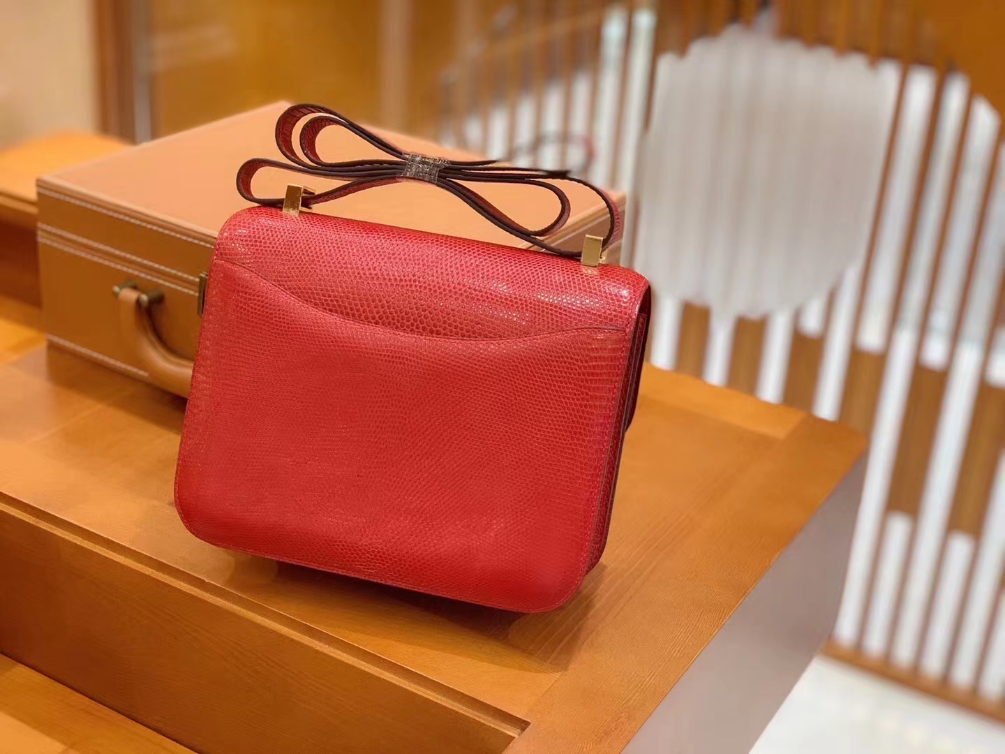 Hermès（爱马仕）Constance 康康 南非野生蜥蜴皮 大红色 金扣 24cm 原版蜜蜡线 顶级手缝