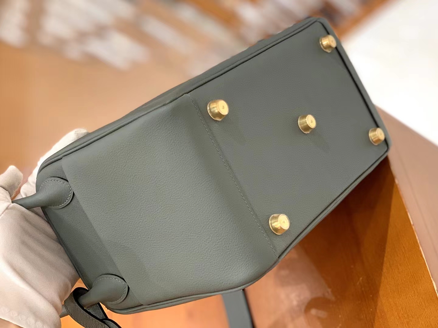 Hermès（爱马仕）Lindy 琳迪包 杏仁绿 进口Evercolor 牛皮 金扣 26cm 原版蜜蜡线 顶级手缝