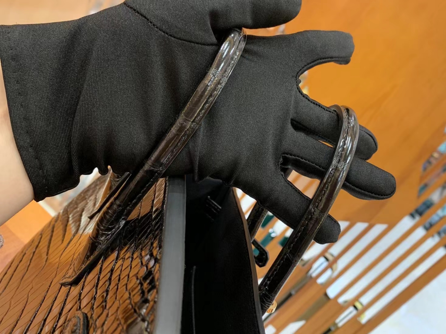 Hermès（爱马仕）Birkin 铂金包 经典黑 进口一级皮 湾鳄 金扣 25cm 原版蜜蜡线 顶级手缝