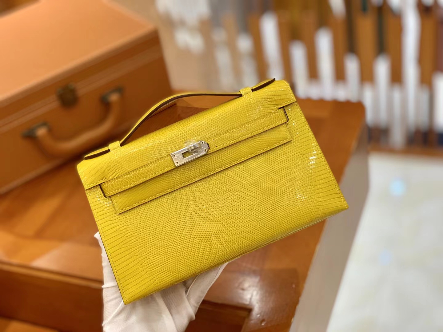 Hermès（爱马仕）Mini Kelly 迷你凯莉 那不勒斯黄 野生蜥蜴皮 银扣 一代 原版蜜蜡线 顶级手缝