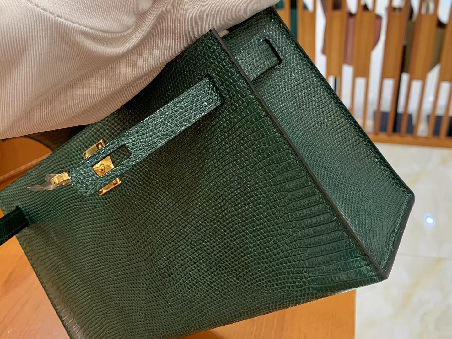 Hermès（爱马仕）Mini Kelly 迷你凯莉 孔雀绿 野生蜥蜴皮 金扣 一代 原版蜜蜡线 顶级手缝