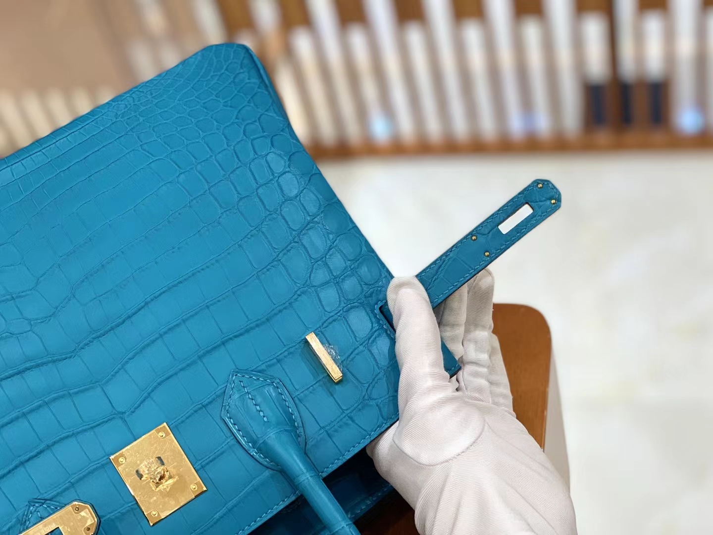 Hermès（爱马仕）Birkin 铂金包 孔雀蓝 进口一级皮 尼罗鳄 金扣 30cm 原版蜜蜡线 顶级手缝