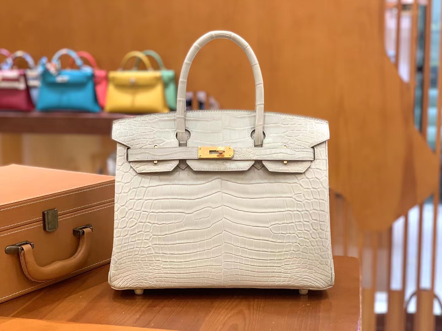 Hermès（爱马仕）Birkin 铂金包 冰川白 进口一级皮 尼罗鳄 金扣 30cm 原版蜜蜡线 顶级手缝