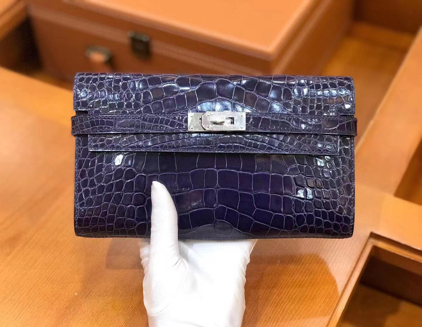 Hermès（爱马仕）Kelly 钱夹 宝石蓝 一级美洲鳄鱼皮 银扣 原版蜜蜡线 顶级手缝