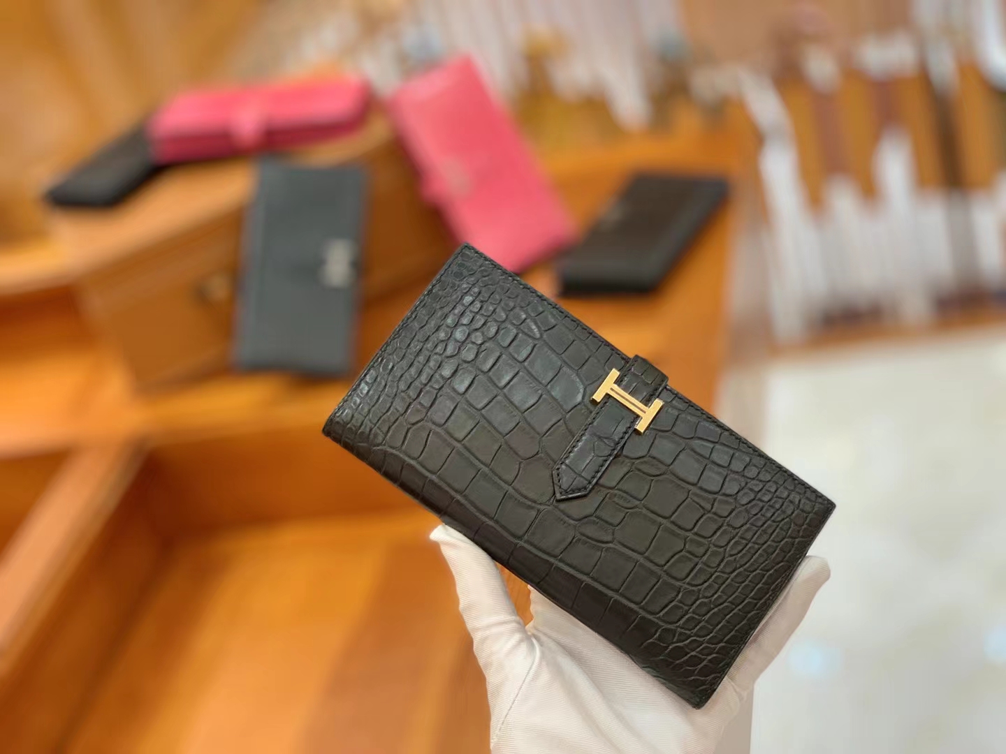 Hermès（爱马仕）Bearn 长夹 经典黑 一级雾面美洲鳄鱼皮 银扣 原版蜜蜡线 顶级手缝