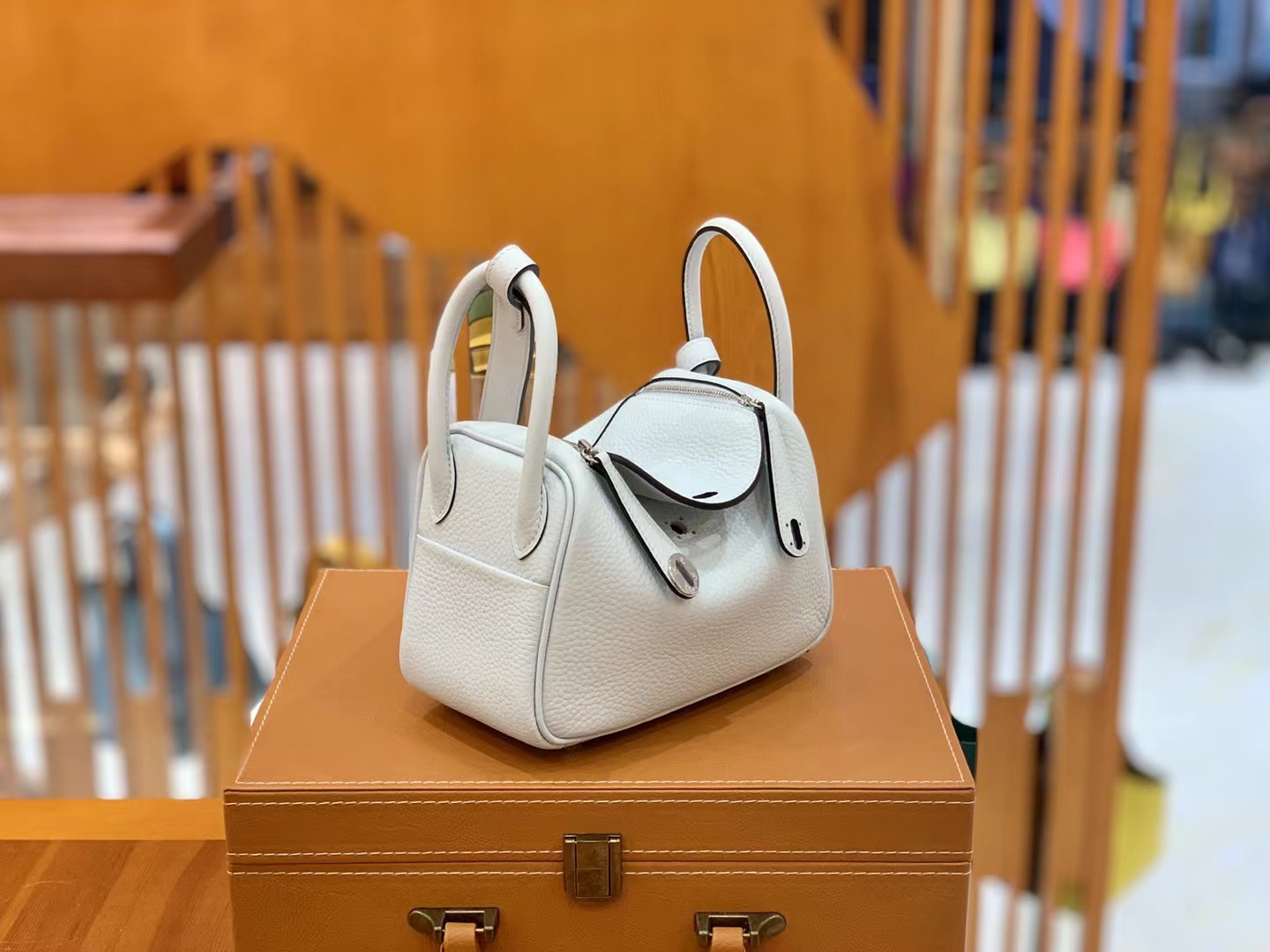 Hermès（爱马仕）Mini lindy 迷你琳迪包 圣杯蓝 进口TC大牛皮 银扣 原版蜜蜡线 顶级手缝