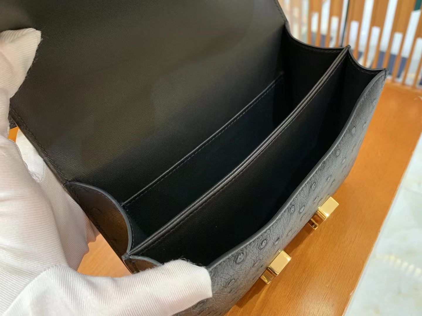 Hermès（爱马仕）Constance 康康 经典黑 南非KK鸵鸟皮 金扣 19cm 原版蜜蜡线 顶级手缝