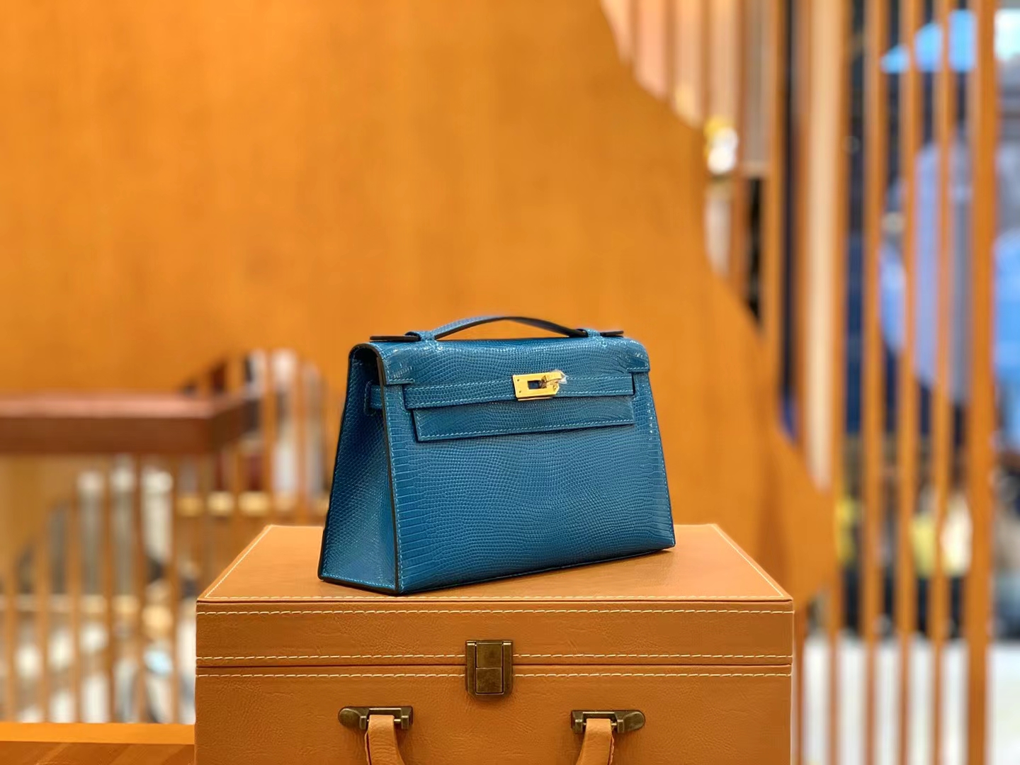 Hermès（爱马仕）Mini Kelly 迷你凯莉 伊兹密尔蓝 野生蜥蜴皮 金扣 一代 原版蜜蜡线 顶级手缝