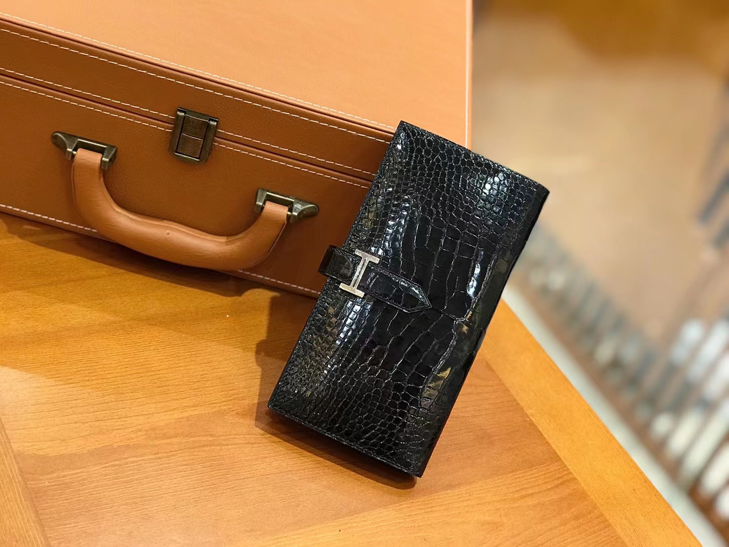 Hermès（爱马仕）Bearn 长夹 经典黑 一级美洲鳄鱼皮 银扣 原版蜜蜡线 顶级手缝