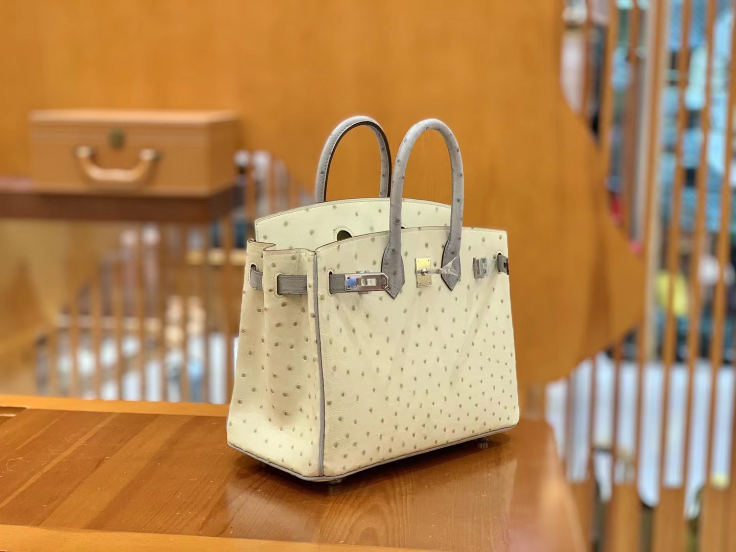 Hermès（爱马仕）Birkin 铂金包 南非KK鸵鸟皮 奶昔白拼冰川蓝 银扣 25cm 原版蜜蜡线 顶级手缝