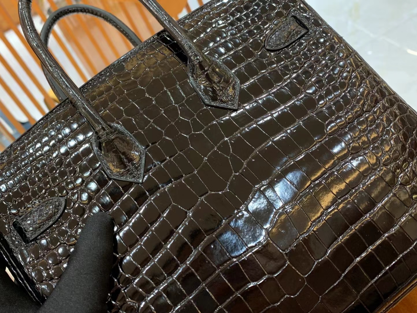 Hermès（爱马仕）Birkin 铂金包 经典黑 进口一级皮 湾鳄 金扣 25cm 原版蜜蜡线 顶级手缝